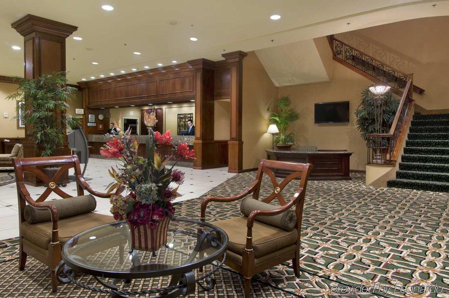 Hotel Doubletree By Hilton Lafayette Interior foto