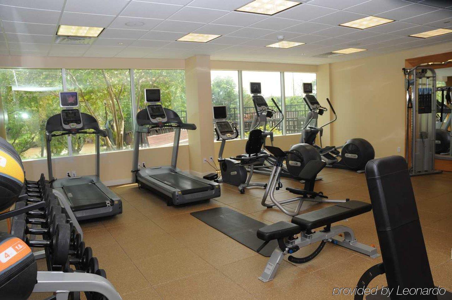 Hotel Doubletree By Hilton Lafayette Facilidades foto